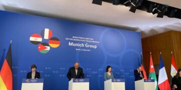 FM urges Munich Group to work on containing situation in Gaza
