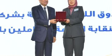 Sisi honors some figures on Labor Day