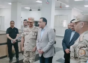 PM inspects projects in Giza