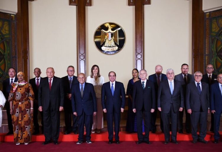 President lauds Bibliotheca Alexandrina’s role as beacon of enlightenment, dialogue 2 - Egyptian Gazette President lauds Bibliotheca Alexandrina’s role as beacon of enlightenment, dialogue 1 - Egyptian Gazette