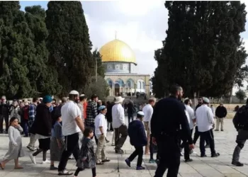 Israeli settlers storm Al Aqsa Mosque under police protection