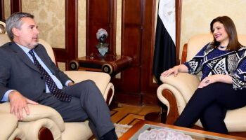 Emigration min., Italian amb. discuss enhancing bilateral co-operation in files of mutual interest