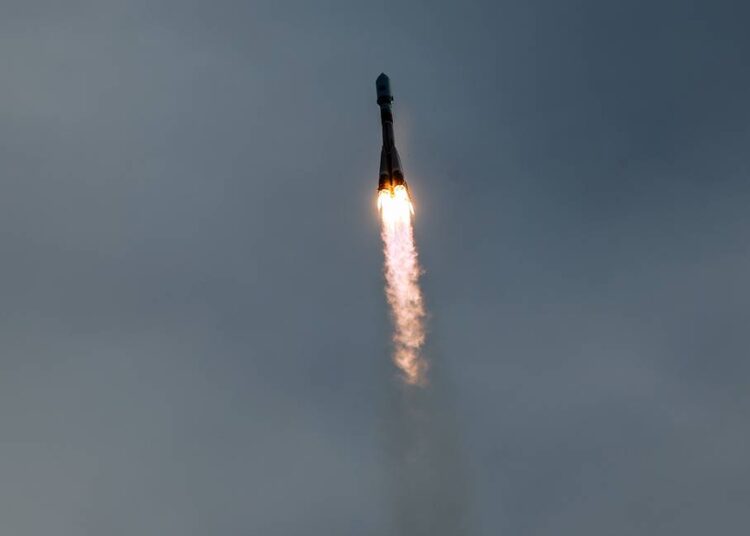 Russia puts first Kondor-FKA satellite into orbit - Roscosmos 1 - Egyptian Gazette