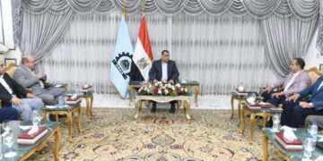 State min. of military production inspects Military Factory 200