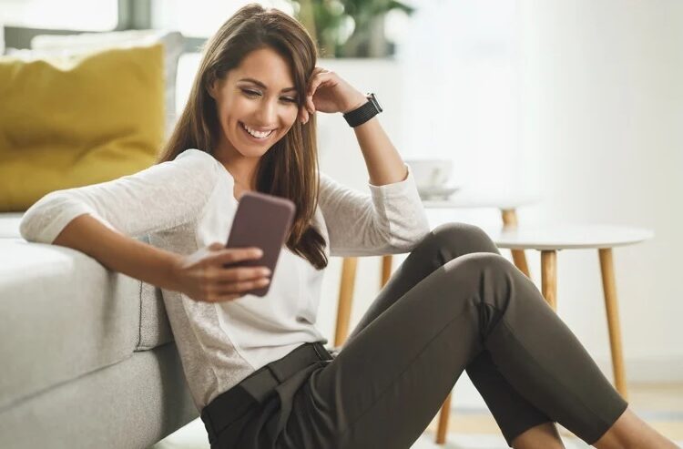 Generative artificial intelligence could soon make it possible to create custom text messages in Google Messages, in a tone to suit your mood or even in poetic form.