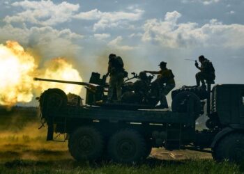 Ukraine hits 8 Russian air defense systems, 4 artillery units
