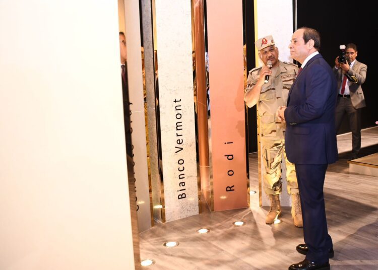 Sisi inspects quartz production complex in Ain Sokhna 1 - Egyptian Gazette