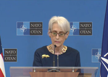 US, NATO mull efforts to back Ukraine