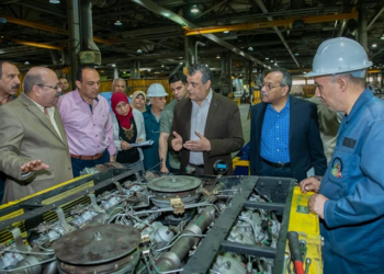 Egypt’s Military Production Min. inspects Factory 200