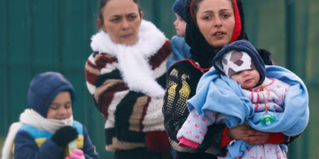 23,800 Ukrainians cross border with Poland over past 24 hours