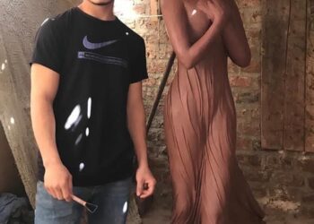 Decent Life Foundation sponsors talented sculptor