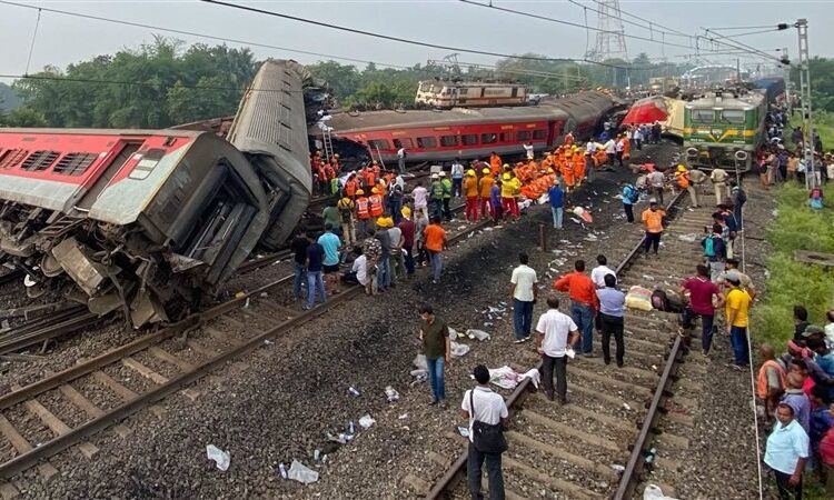 Egypt condoles with India over collision of trains 1 - Egyptian Gazette