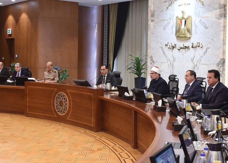 Cabinet holds weekly meeting at NAC to discuss important files 1 - Egyptian Gazette