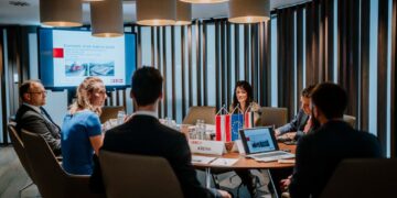 Mashat lauds economic cooperation between Egypt, Austria