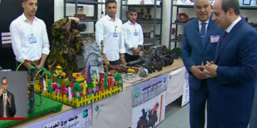 Sisi inspects Borg El Arab Technological University