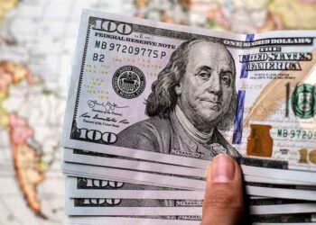 Dollar prices stable at start of Wednesday’s transactions in Egypt’s major banks