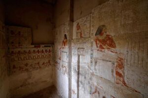 'Recent Saqqara discovery is not the last' 13 - Egyptian Gazette