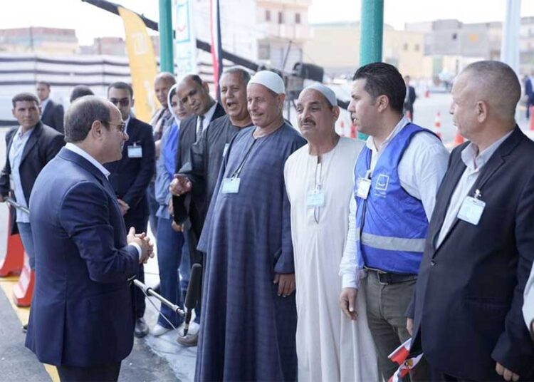 President Sisi inpects nursing home in El Abadiya village in Beheira 2 - Egyptian Gazette President Sisi inpects nursing home in El Abadiya village in Beheira 1 - Egyptian Gazette