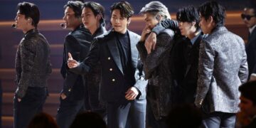 BTS fans pack Seoul park to celebrate 10-year anniversary 1 - Egyptian Gazette BTS fans pack Seoul park to celebrate 10-year anniversary