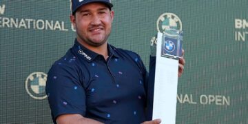 Lawrence triumphs in BMW International