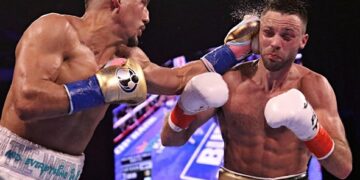 Lopez takes WBO welterweight title