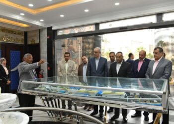 Military production min. inspects Abou Qir Company For Engineering Industries