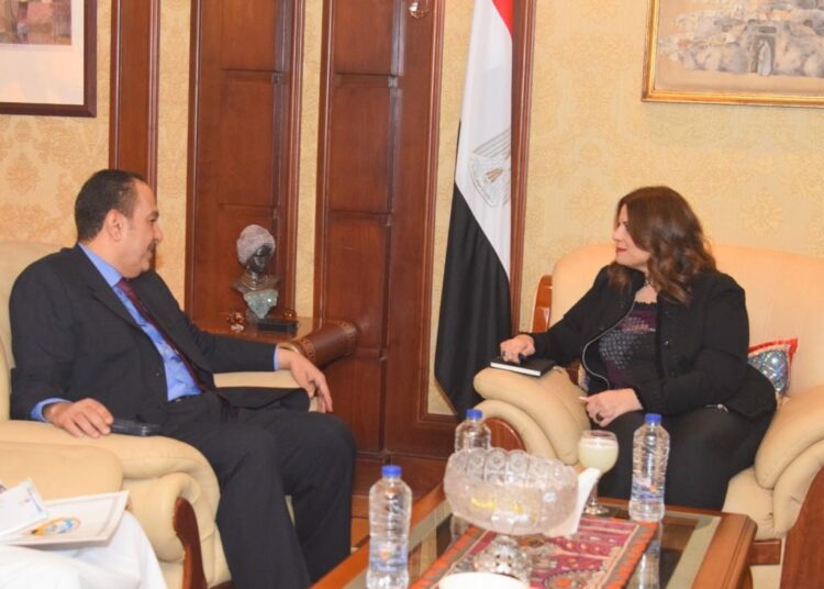 Emigration minister asserts importance of Egypt-Kuwait ties 1 - Egyptian Gazette