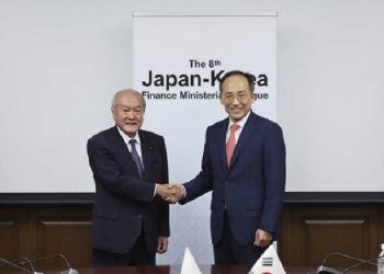 Japan and S. Korea agree to resume currency swap agreement
