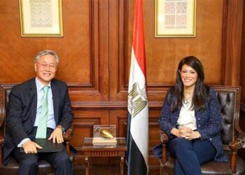 Egypt, South Korea sign 460-million-dollar deal to import 320 metro trains