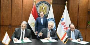 MoU: Funding for more gas-fuelled cars 1 - Egyptian Gazette MoU: Funding for more gas-fuelled cars
