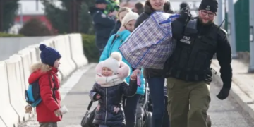 Poland receives 28,600 refugees from Ukraine in past 24 hrs