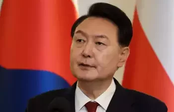 South Korea President Yoon makes surprise visit to Ukraine