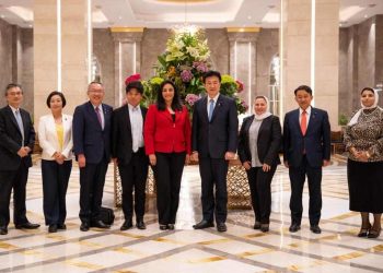 Deputy tourism minister meets delegation of Japanese par’lt