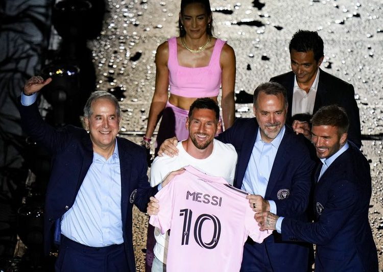 Beckham: Messi will need time to adapt to Major League Soccer 1 - Egyptian Gazette Jul 16, 2023; Ft. Lauderdale, FL, USA; Inter Miami CF forward Lionel Messi is introduced at The Unveil event and press conference on stage with Inter Miami CF managing owner Jorge Mas, Inter Miami CF co-owner Jose Mas, and Inter Miami CF co-owner David Beckham at DRV PNK Stadium. Mandatory Credit: Rich Storry-USA TODAY Sports