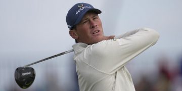 Fleetwood, Lamprecht lead British Open