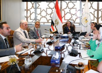 Environment min. mulls logistic preparations for Egypt’s participation at COP28