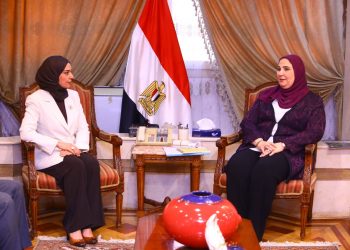 Solidarity min., Bahraini amb. discuss cooperation in social protection domain