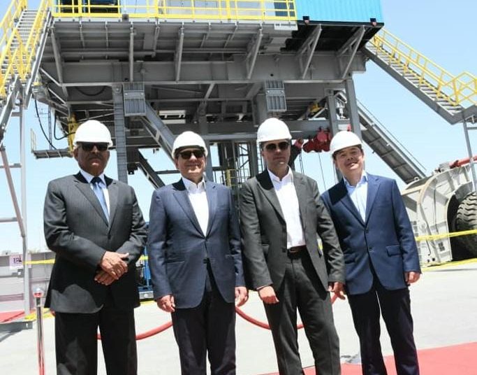 Petroleum minister witnesses handover of first Egypt-made oil rig in Ain Sokhna 1 - Egyptian Gazette