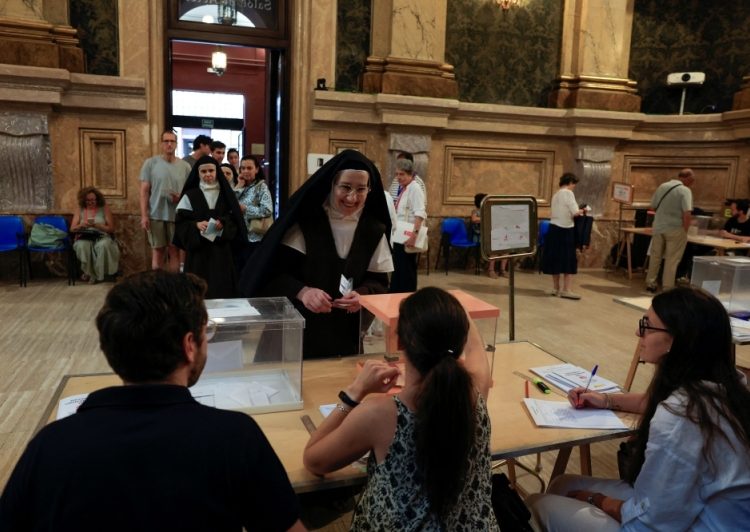 Voting opens as Spain picks between Sanchez or right’s return 1 - Egyptian Gazette