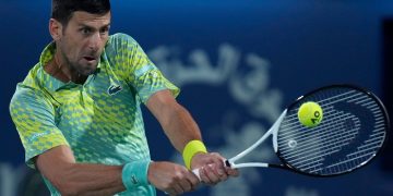 Djokovic eyes 8th Wimbledon title