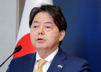 Japan’s FM Hayashi aims to resume 3-way summit talks with China, S. Korea