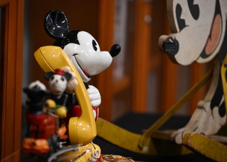 AI can’t replace Mickey Mouse, says voice of Disney mascot 2 - Egyptian Gazette AI can’t replace Mickey Mouse, says voice of Disney mascot 1 - Egyptian Gazette