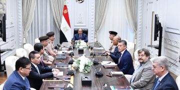 President meets heads of China’s Wuhuan, Italy’s Palestra companies 1 - Egyptian Gazette President meets heads of China’s Wuhuan, Italy’s Palestra companies