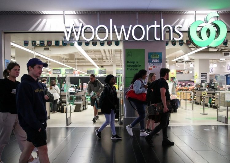 Tearless onions to hit Woolworths supermarket shelves across Australia this week 1 - Egyptian Gazette