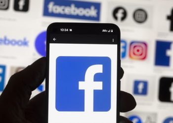 Canada to stop ads on Facebook