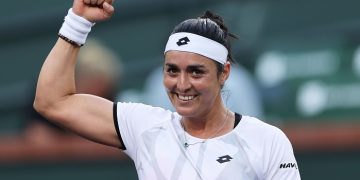 Wimbledon 2023: Djokovic, Alcaraz, Jabeur, Swiatek win