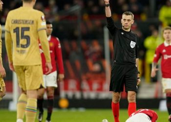 Barcelona, Man United fined by UEFA