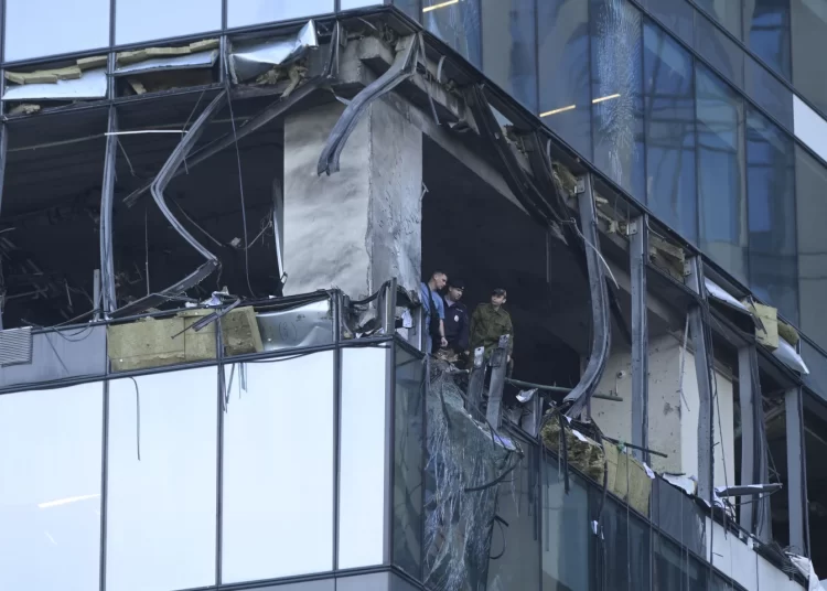 Overnight drone attack on Moscow injures 1, temporarily closes airport for traffic 1 - Egyptian Gazette