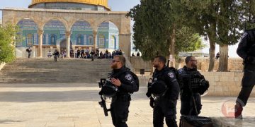Scores of settlers storm Al Aqsa under protection of occupation troops