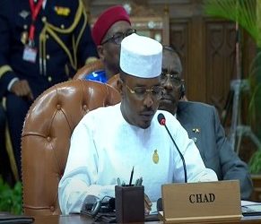 Chadian president lauds Egyptian initiative to settle Sudanese crisis